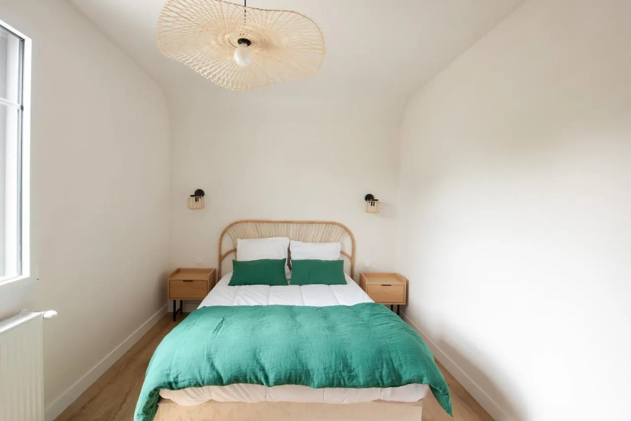 Maison Pour 8 - Confort Et Proximite Des Plages 迪纳尔